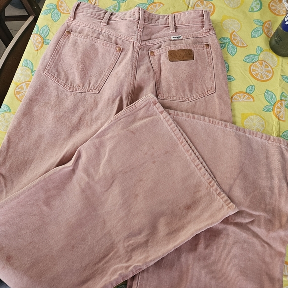 Pink vintage wranglers 29x34 - Picture 1 of 2